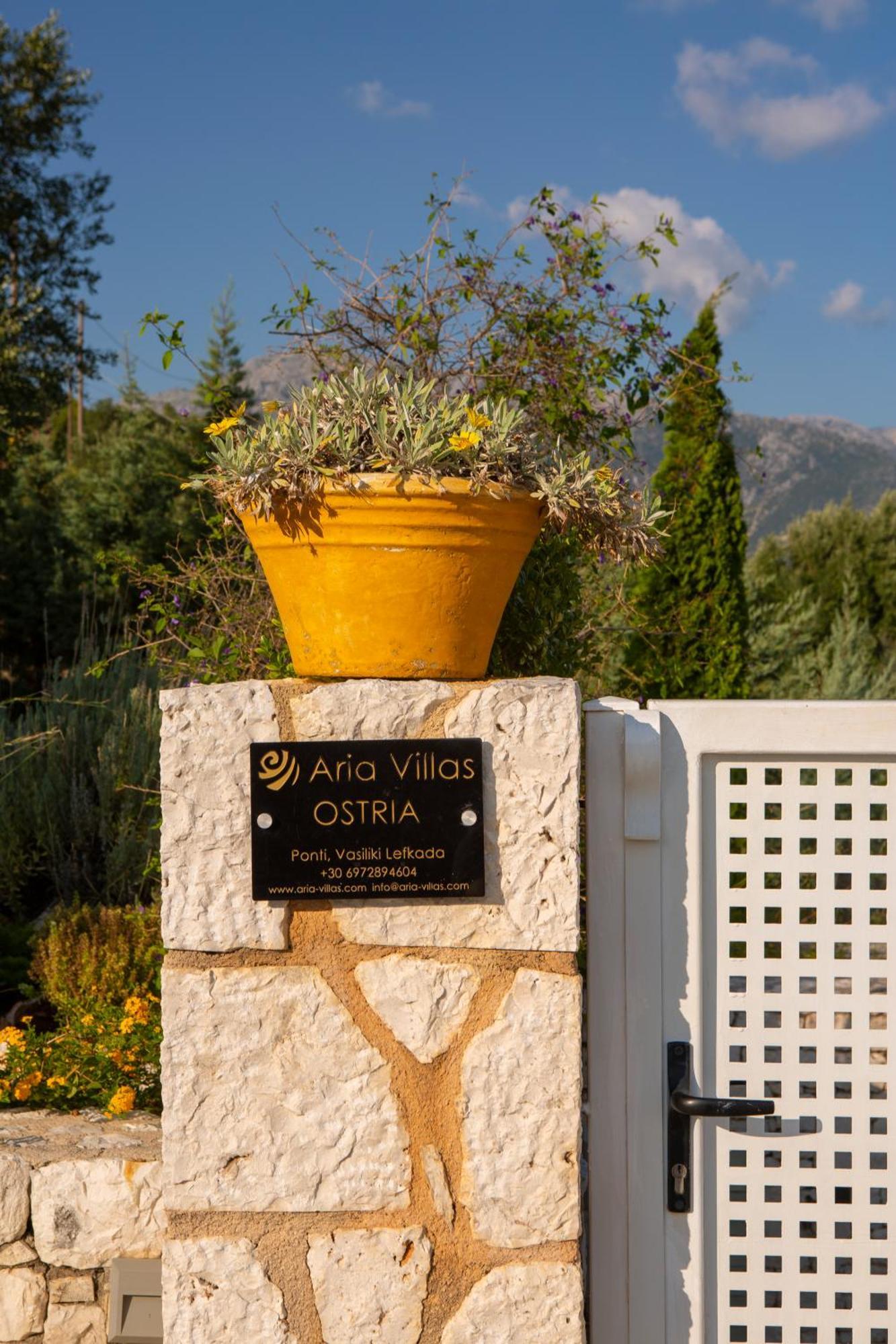 Aria Villas Vasilikí Buitenkant foto